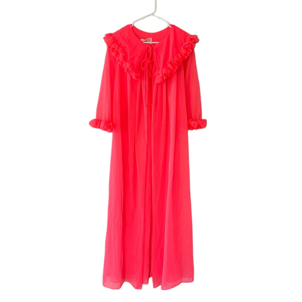 Vintage 60’s Peignoir Chiffon Robe Hot Coral Pink Ruffles Size Small ILGWU Union